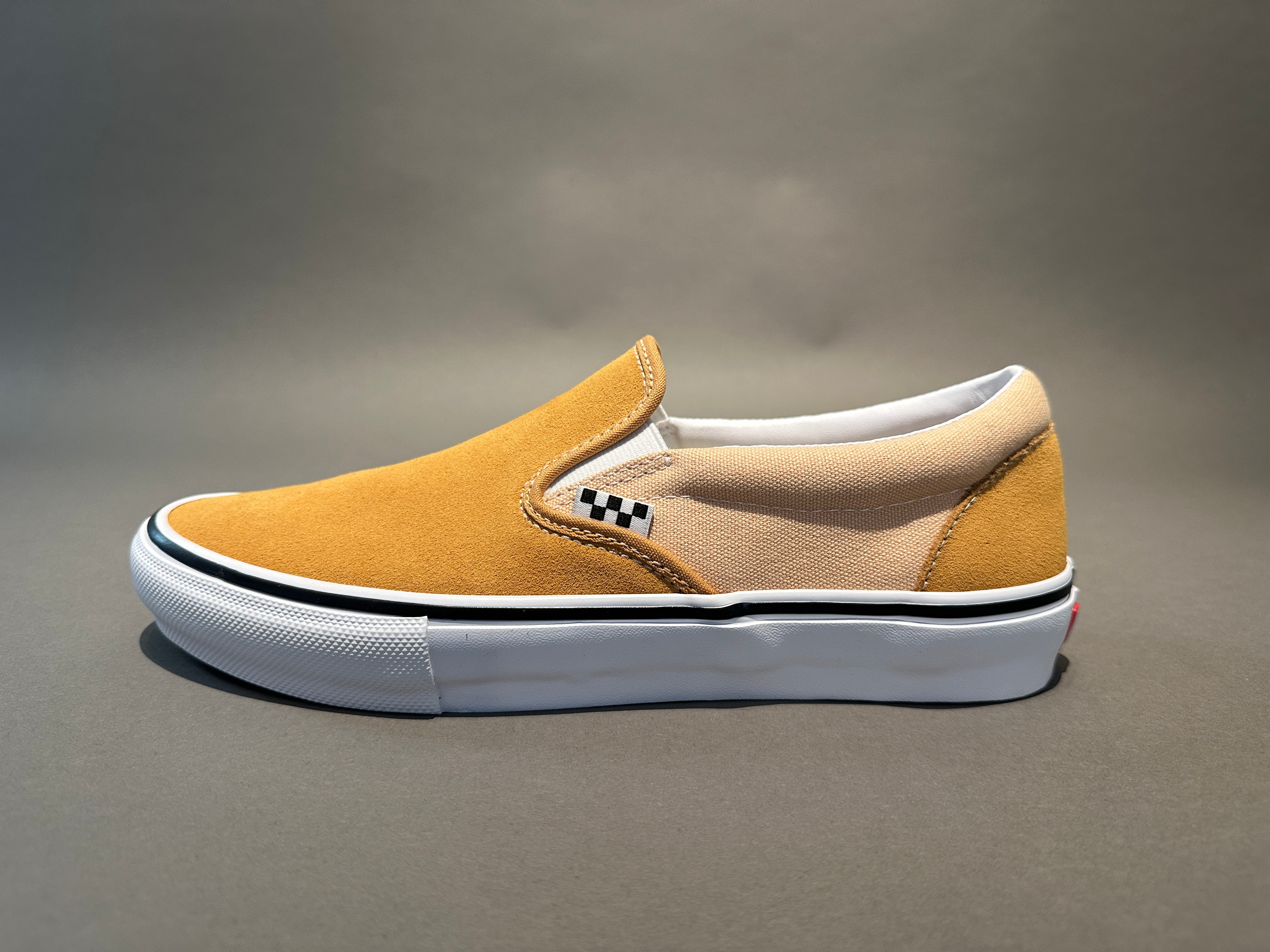 Peach slip on vans best sale