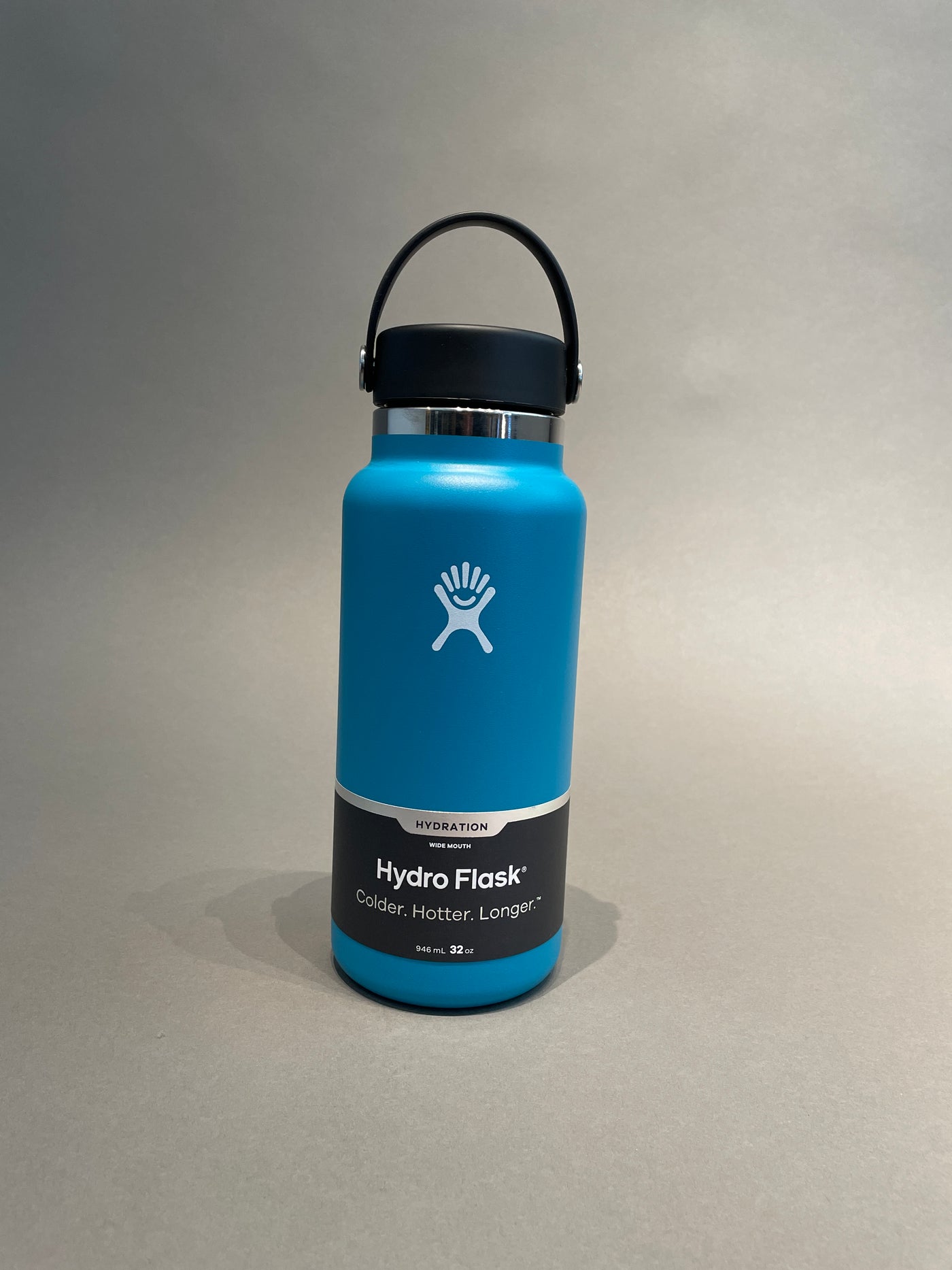 Hydro Flask 32 oz. Wide Mouth Flex Straw Cap Bottle White